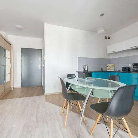 Apartment Dom & House- Old Town Sadowa *